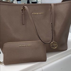 Micheal Kors bag with matching MK wallet